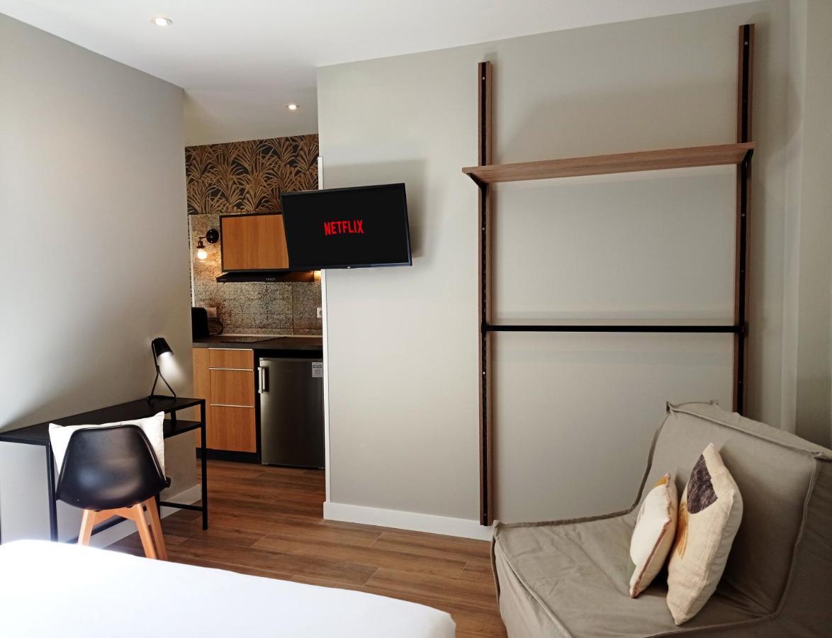 Apartamentos Preciados Madrid Bagian luar foto