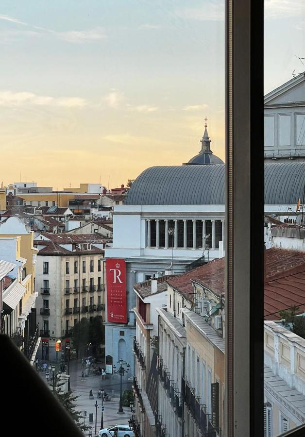 Apartamentos Preciados Madrid Bagian luar foto