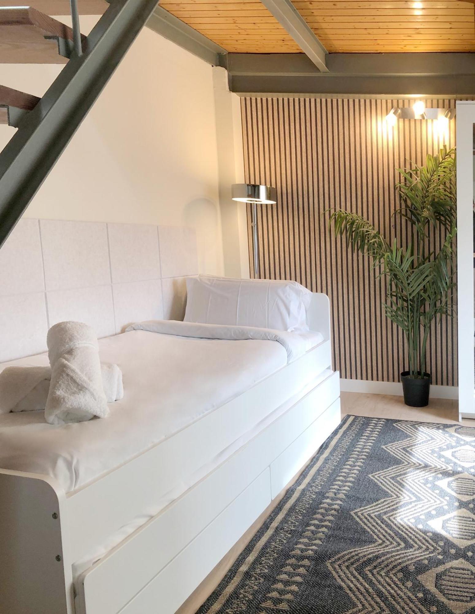 Apartamentos Preciados Madrid Bagian luar foto